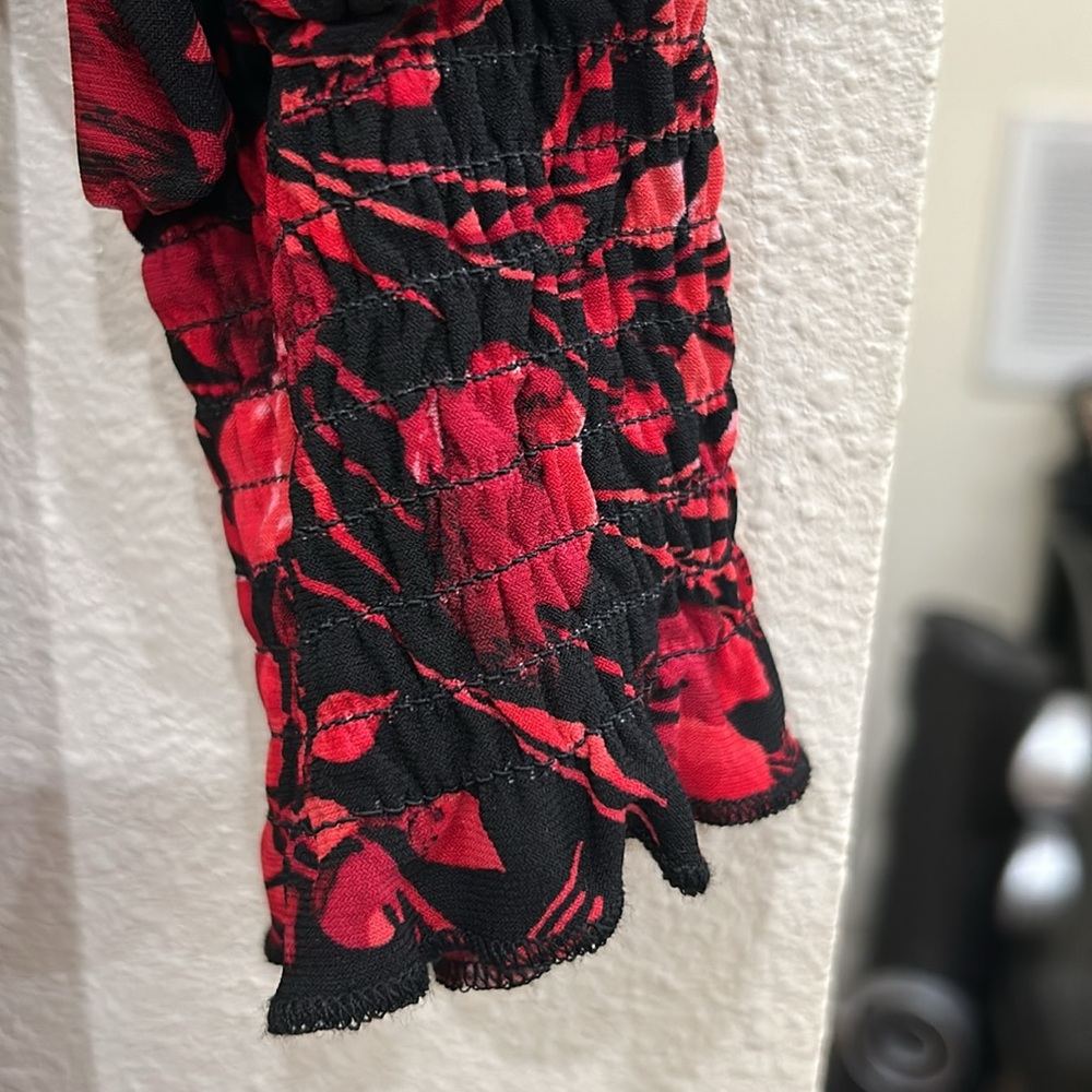 Dress - Picture 5 of 9
